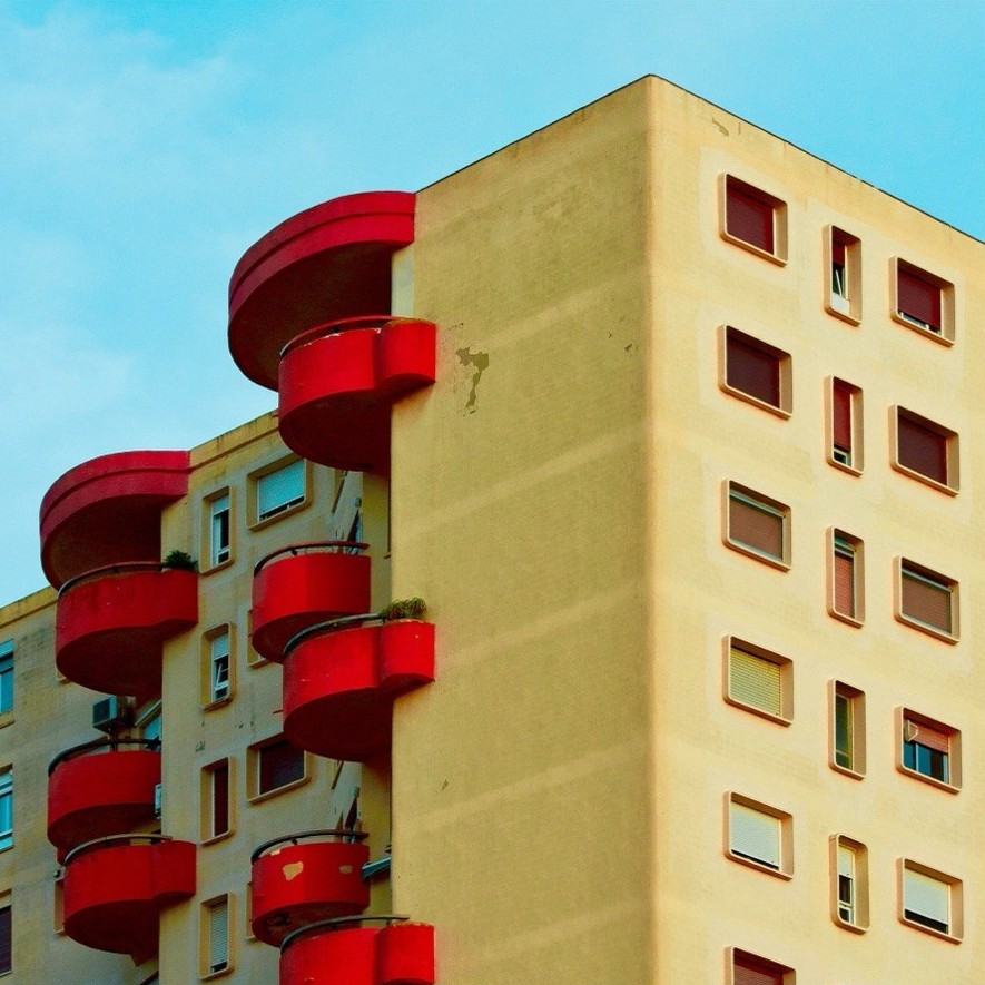 Amarillo retrofuturista